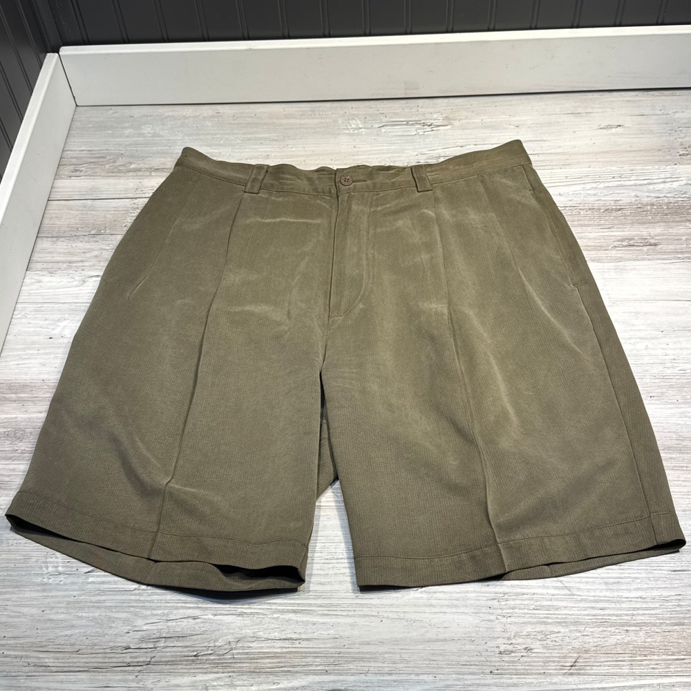 Tommy Bahama Shorts Mens Sz 34 Green 8" Pleated Y2K Silk Casual Golf